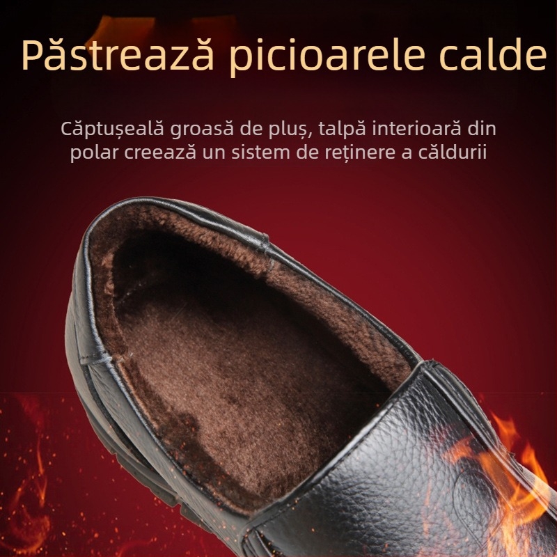 Pantofi de iarnă din bumbac cald, căptușiți cu fleece, 2024, pantofi noi din piele pentru bărbați, strat de cap din piele, cu fund moale, pantofi de afaceri pentru tați de vârstă mijlocie