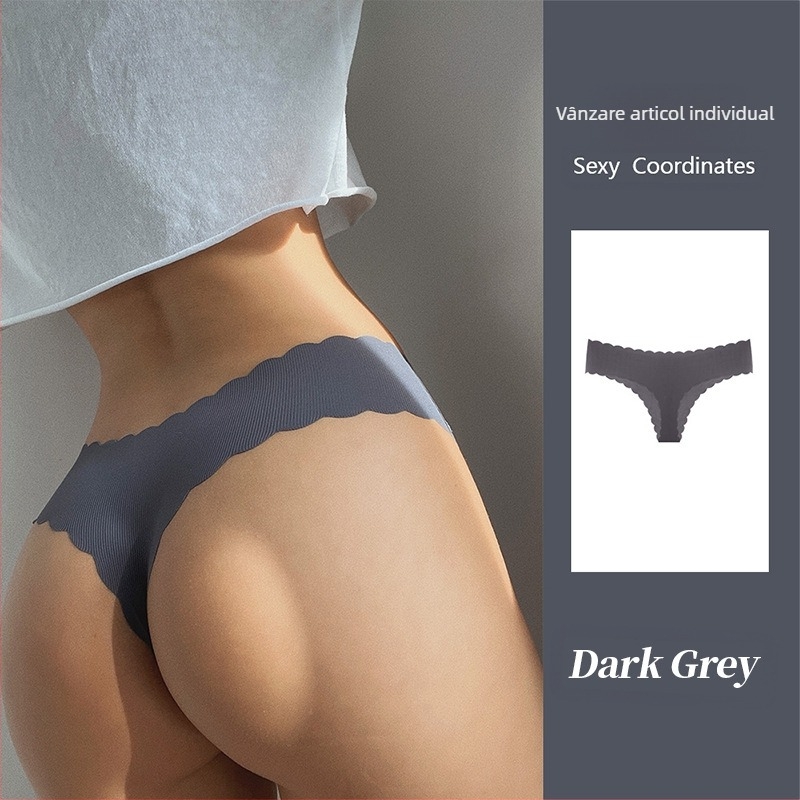 Tume Dimensiune Europeană Engleză Mark Ribbed Ice Silk Fără Cusături Margine Ondulată Thong Femei Dimensiune Mare Talie Joasă Piersică Butt Sexy