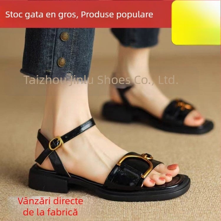 Sandale cu platformă transfrontalieră pentru comerț exterior, sandale și papuci pentru femei, vară și chic, Cyber Celebrity, 2025, sosire nouă, la modă, all-match, îmbrăcăminte exterioară, curea cu un singur cuvânt