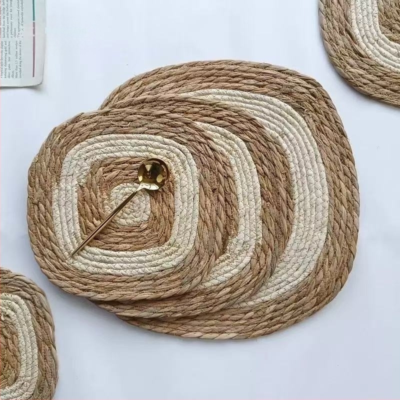 Transfrontalieră Amazon Home țesute manual anti-opărire în stil japonez Busweed din piele de porumb Mat Placemat ceașcă de ceai izolație termică Mat bol Mat