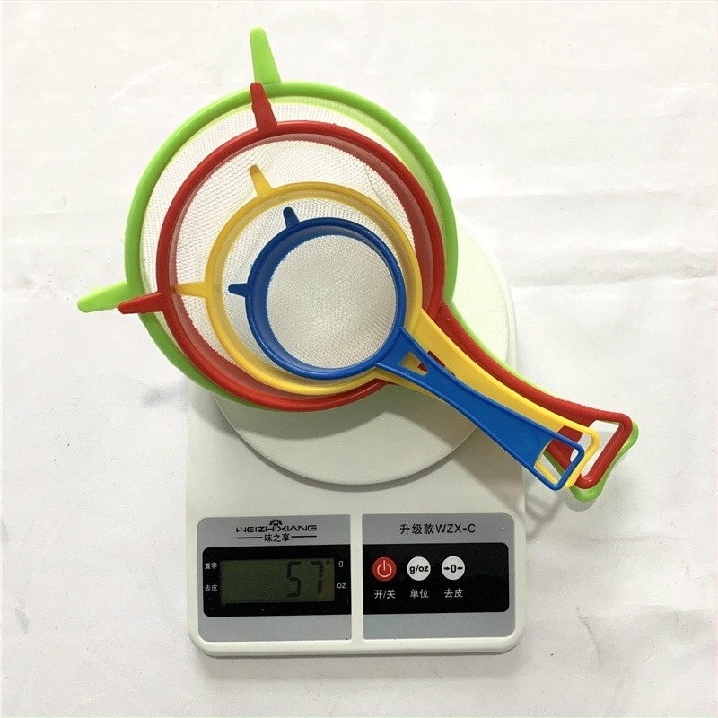 Set nou de site pentru făină din plastic pentru uz bucătărie, sită pentru zahăr pudră de uz casnic, filtru de separare solid-lichid, strecurătoare pentru oală fierbinte, en-gros