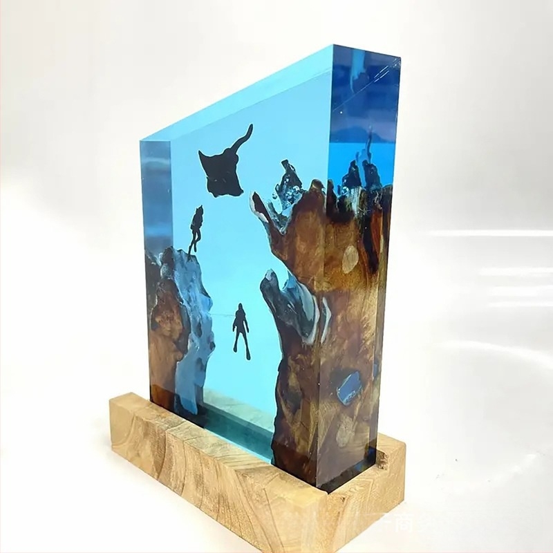 Scufundări, lampă de noapte din rășină cu scafandru și manta, explorare în adâncuri, cadou de decor pentru casă, lampă din lemn personalizată
