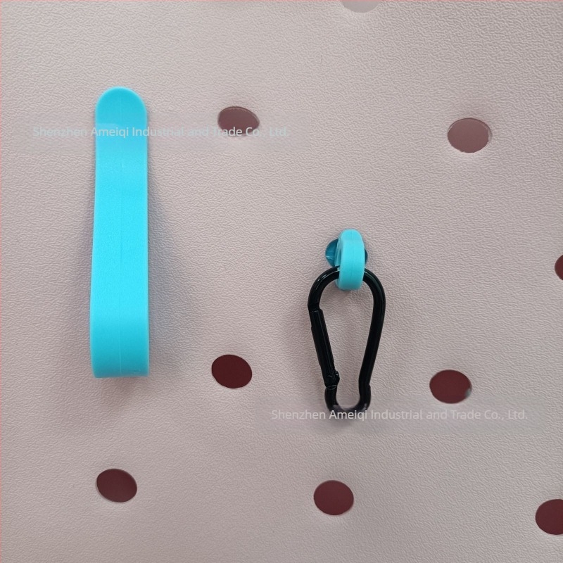 Set de trei piese cu cârlige Bog Accessories, populare de la Amazon, carabină, cataramă tip ciupercă, accesorii pentru geantă cu orificiu, pandantiv