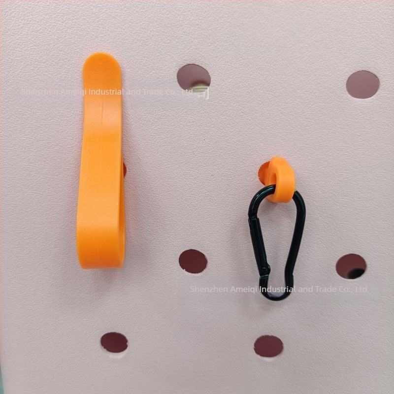 Set de trei piese cu cârlige Bog Accessories, populare de la Amazon, carabină, cataramă tip ciupercă, accesorii pentru geantă cu orificiu, pandantiv