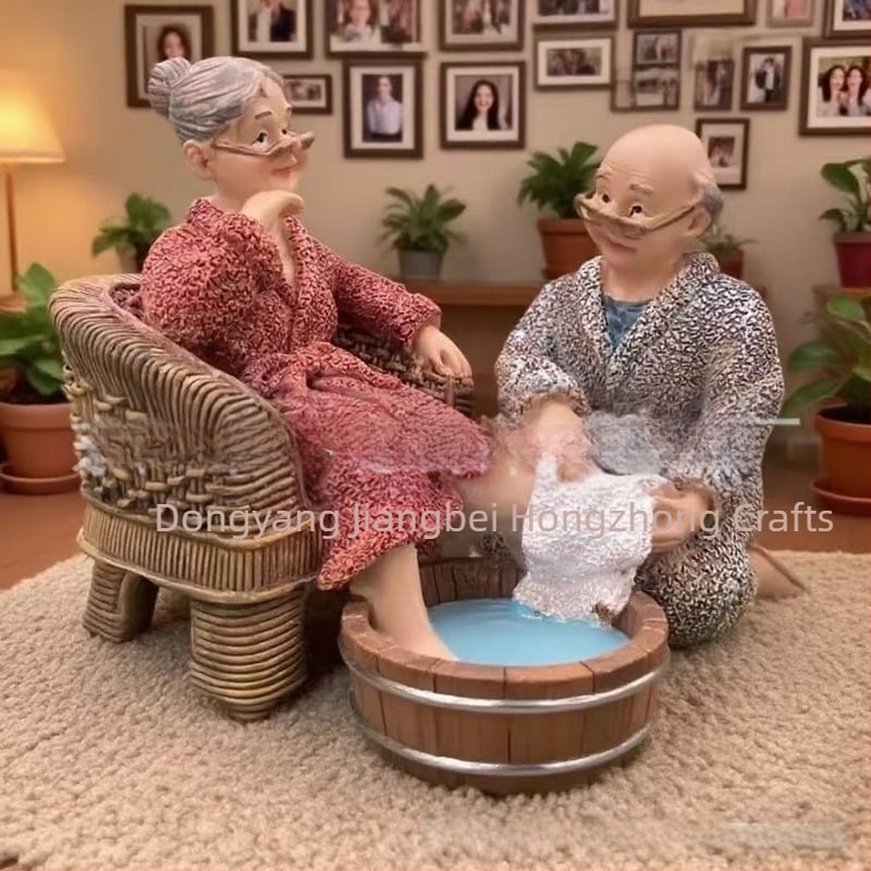 Produs nou transfrontalier, decorare statuie din rășină cu bunic și bunica, ornamente pentru curte, statuie de sărbătoare de Ziua Îndrăgostiților