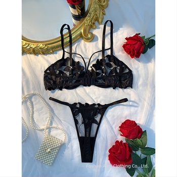 Set de sutien sexy ultra-subțire din dantelă franceză pentru femei, cu tanga, sutien erotic push-up cu armătură 25002