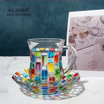 Cană de cafea pictată manual în culori creative, cană de cristal, cană de lapte cu valoare ridicată de culoare, cu farfurie și mâner