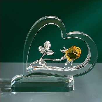 Mobilier pentru casă, sufragerie, dormitor, intrare, masă, decorare, cadou de ziua de naștere, Ziua Îndrăgostiților, trandafir, ornamente în formă de inimă