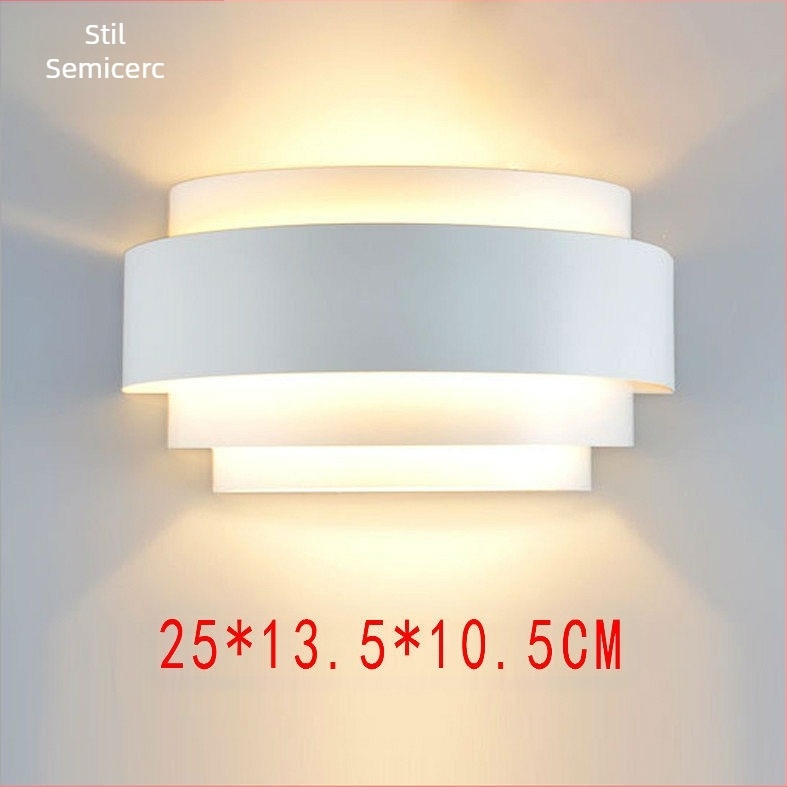 Lampă de perete modernă și simplă din fier forjat, en-gros, pentru culoarul hotelului, living, dormitor, noptieră, artă decorativă pentru perete, producător de iluminat