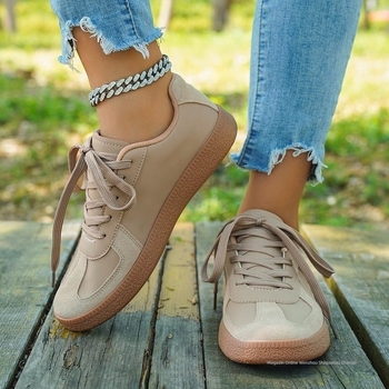 Pantofi sport retro casual versatili albi pentru femei 2025 primăvara și toamna noi pantofi de antrenament moral cu talpă groasă, cu croială joasă, cu șireturi, la modă