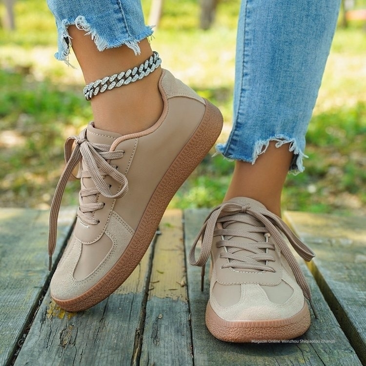 Pantofi sport retro casual versatili albi pentru femei 2025 primăvara și toamna noi pantofi de antrenament moral cu talpă groasă, cu croială joasă, cu șireturi, la modă