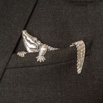 Broșă în formă de animal pentru costum de gentleman tradițional vintage, crocodil, haină, guler versatil, insignă decorativă pentru cămașă
