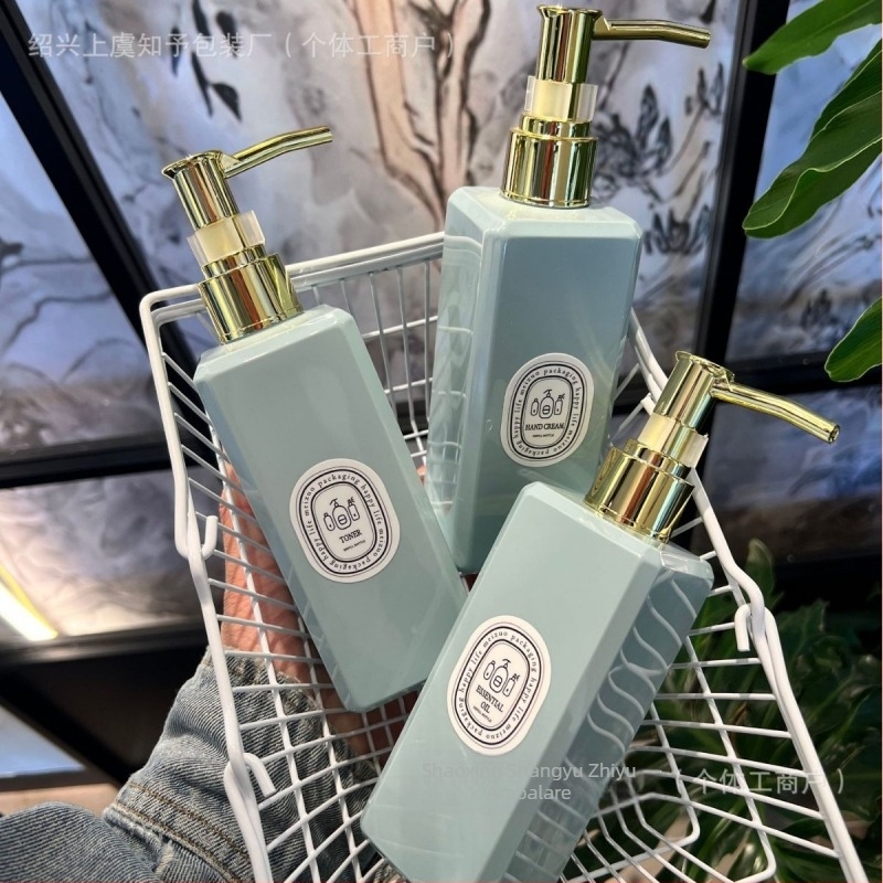Victoria's Secret Haze Blue 250ml Loțiune pătrată Sticlă de schimb Ulei de masaj pentru salon de înfrumusețare hotelieră de înaltă calitate Lapte esențial