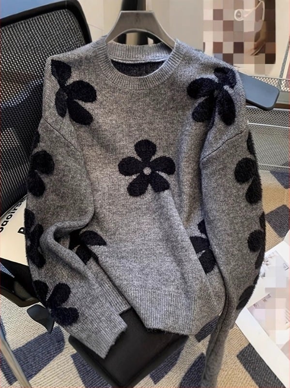 Pulover tricotat cu design floral în contrast, croială lejeră, guler rotund, 95% poliester, toamnă-iarnă 2024