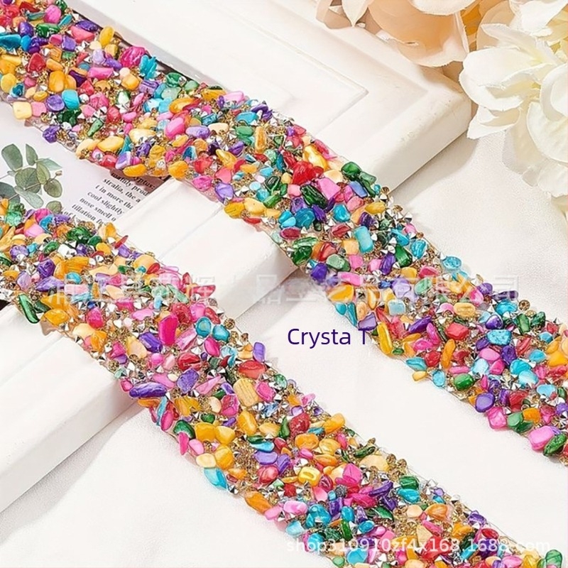 Accesorii DIY pentru bijuterii – cristale artificiale, electroplacare, retro literar