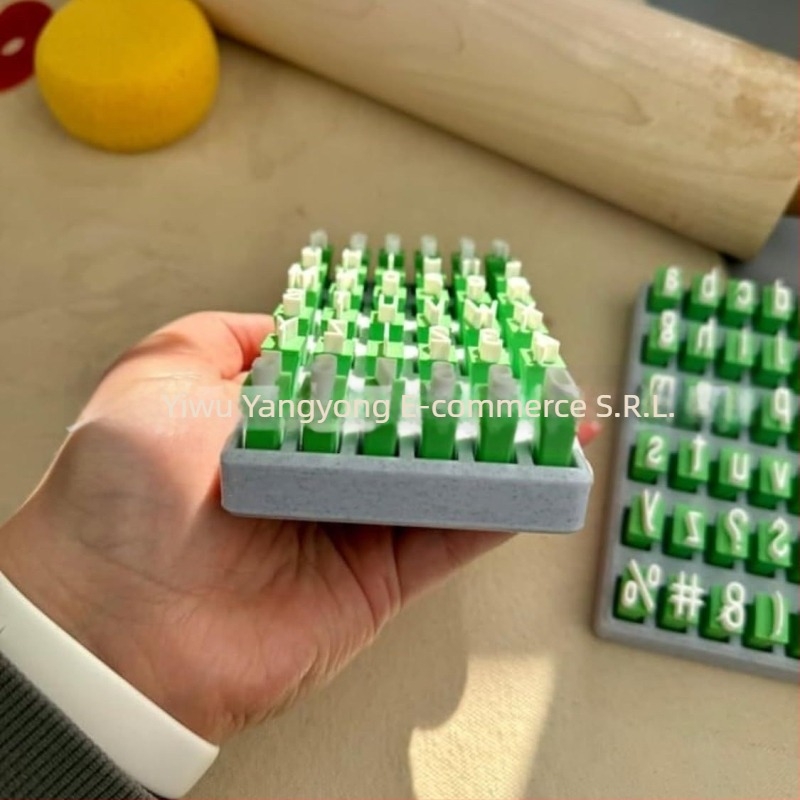 Set de ștampilă din lut cu alfabet – litere mari și mici, PLA, turnare prin injecție, jucării-model, stil pătrat