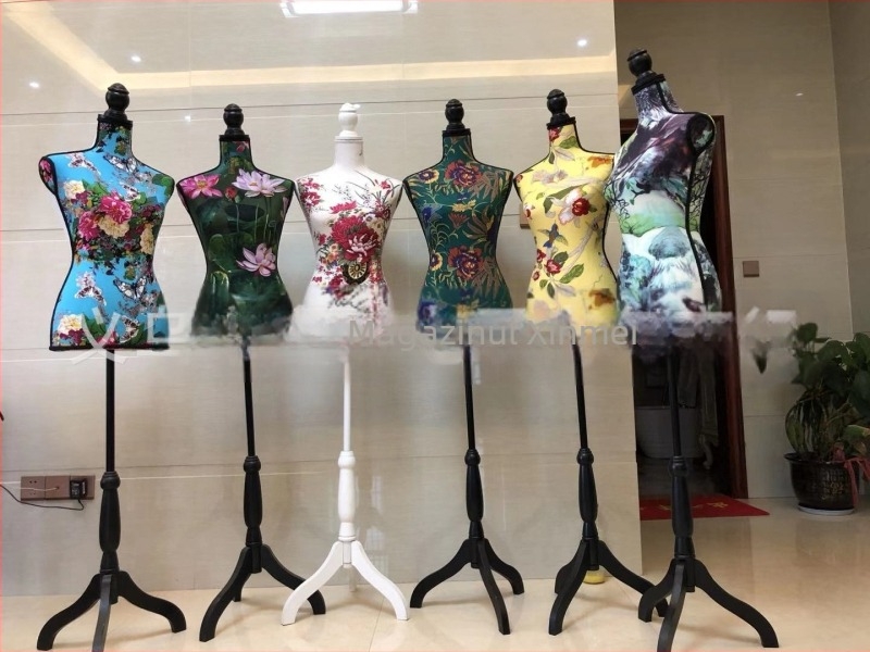 Manechin de afișaj corp întreg, din fire de poliester, destinat hainelor feminine, rochii de mireasă, îmbrăcăminte formală și decor pentru casă