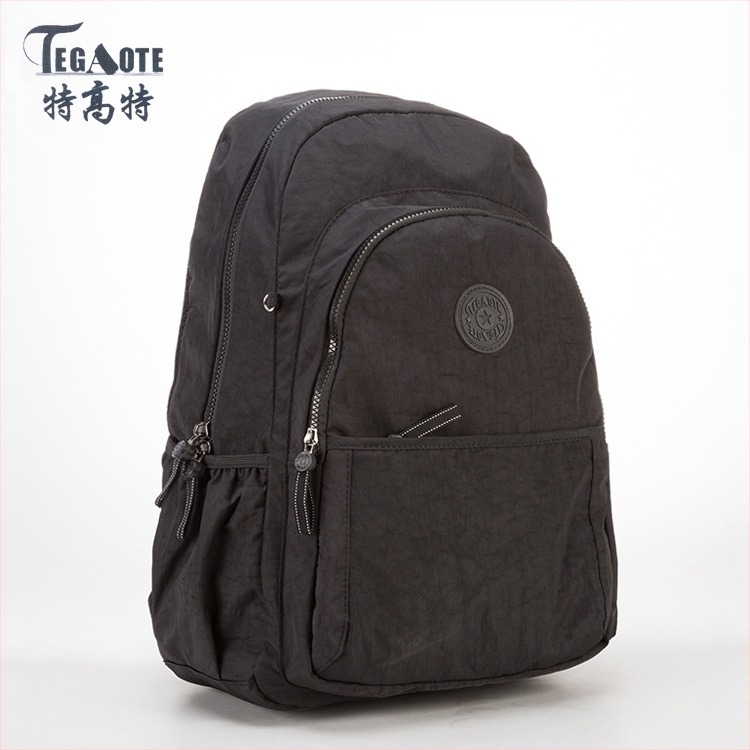 Rucsac de călătorie din nailon, 20–35L, respirabil, impermeabil, rezistent la uzură, design urban minimalist, compatibil cu laptop de 14 inch