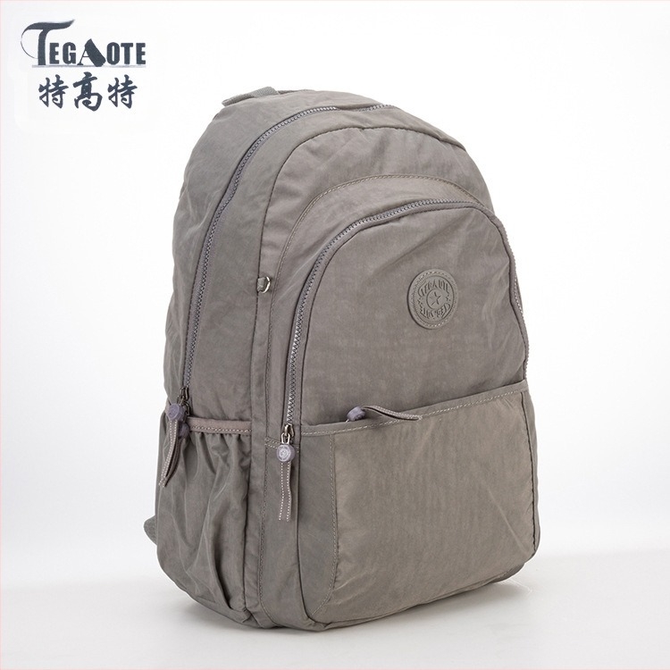 Rucsac de călătorie din nailon, 20–35L, respirabil, impermeabil, rezistent la uzură, design urban minimalist, compatibil cu laptop de 14 inch