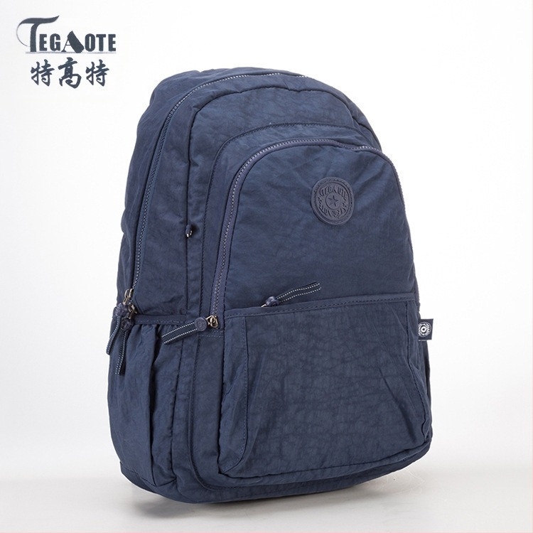 Rucsac de călătorie din nailon, 20–35L, respirabil, impermeabil, rezistent la uzură, design urban minimalist, compatibil cu laptop de 14 inch