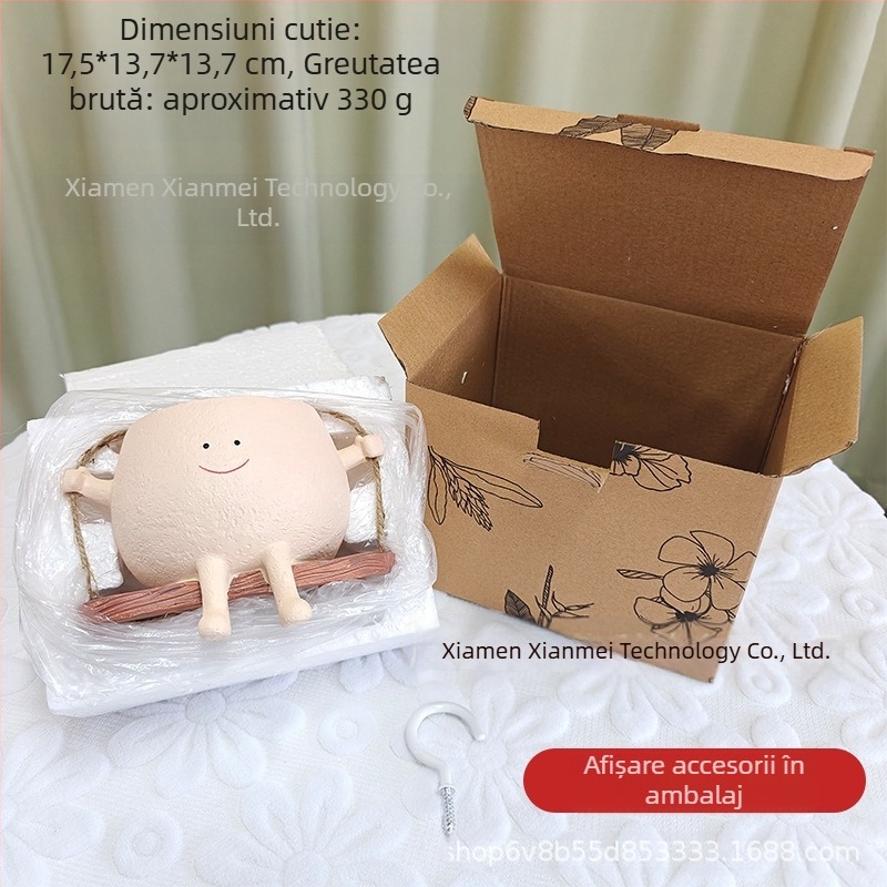 Decor pentru ghiveci din rășină cu față zâmbitoare pe leagăn — WePlus; Material: rășină; Proces: proces de rășină; Cadou gata