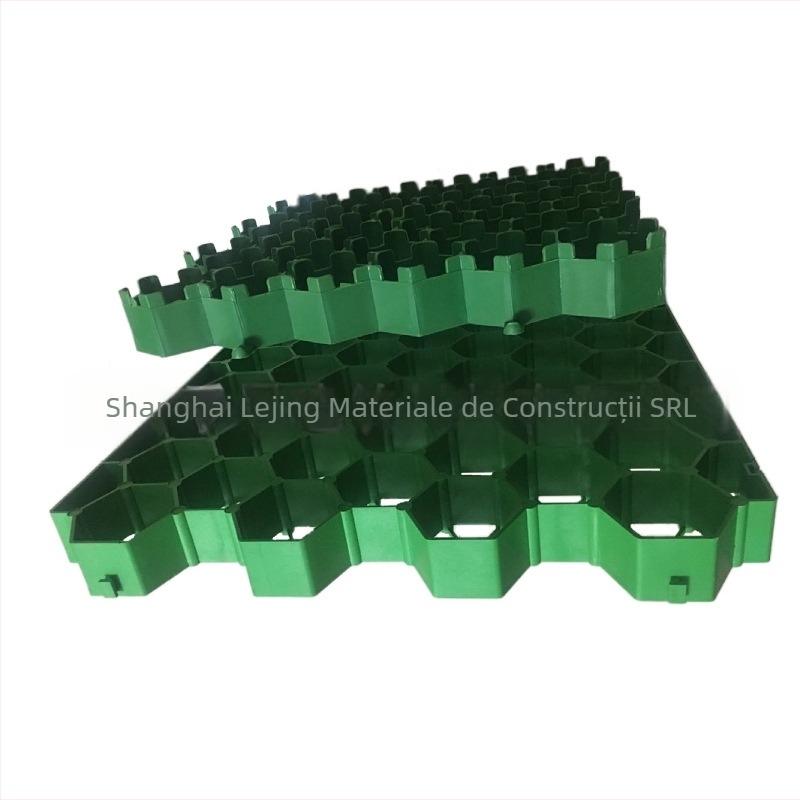 Grilă de plantare a gazonului pentru parcare, culoar de evacuare în caz de incendiu, trotuar și amenajări peisagistice