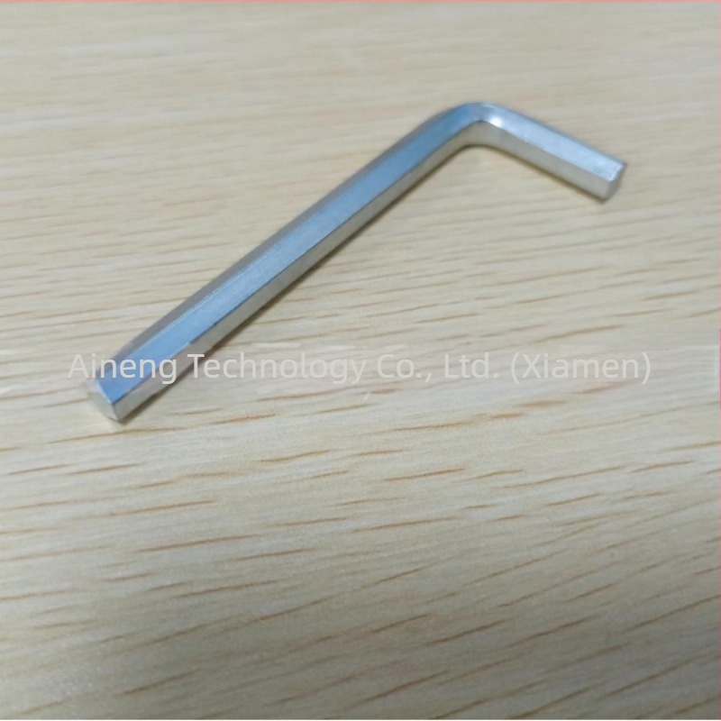 Set de patru piese pentru suporturi de panouri solare, cu presiune laterală și cheie de montaj (aluminiu AL6005-T5)