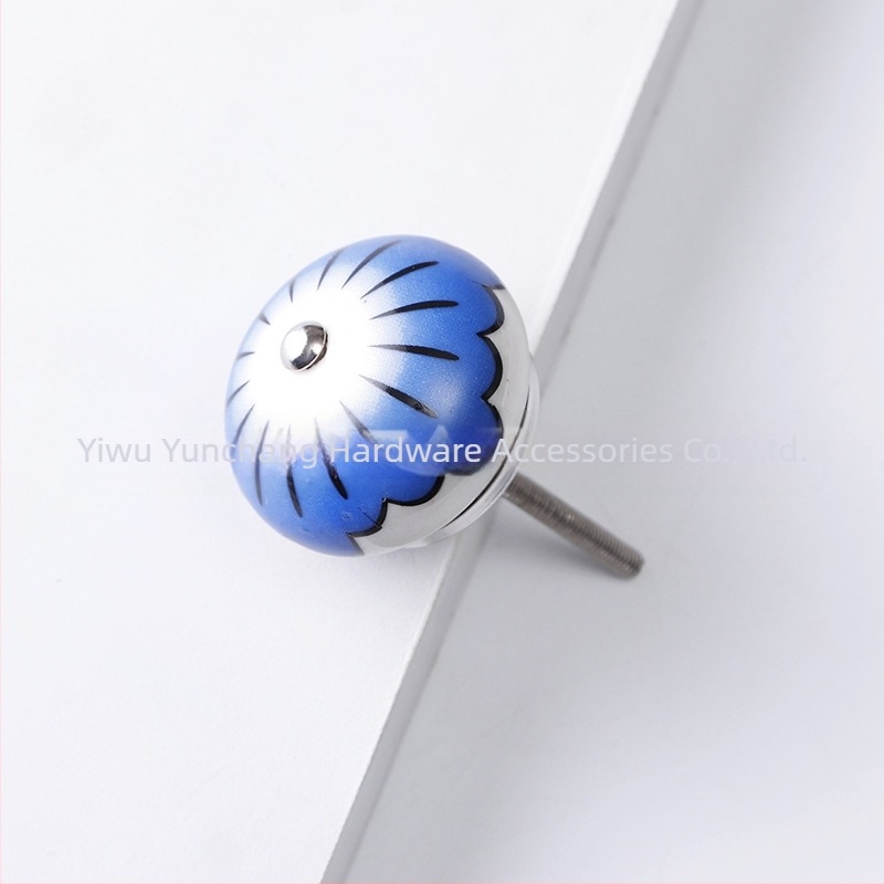Yunchang mâner ceramic circular pentru dulapuri și sertare — stil modern minimalist, lux ușor; material ceramic; tratament de suprafață electroplatinare; marcă Yunchang Hardware.