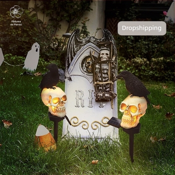 Lampă solară de exterior, decor Halloween cu craniu și corb, lampă din rășină pentru grădină
