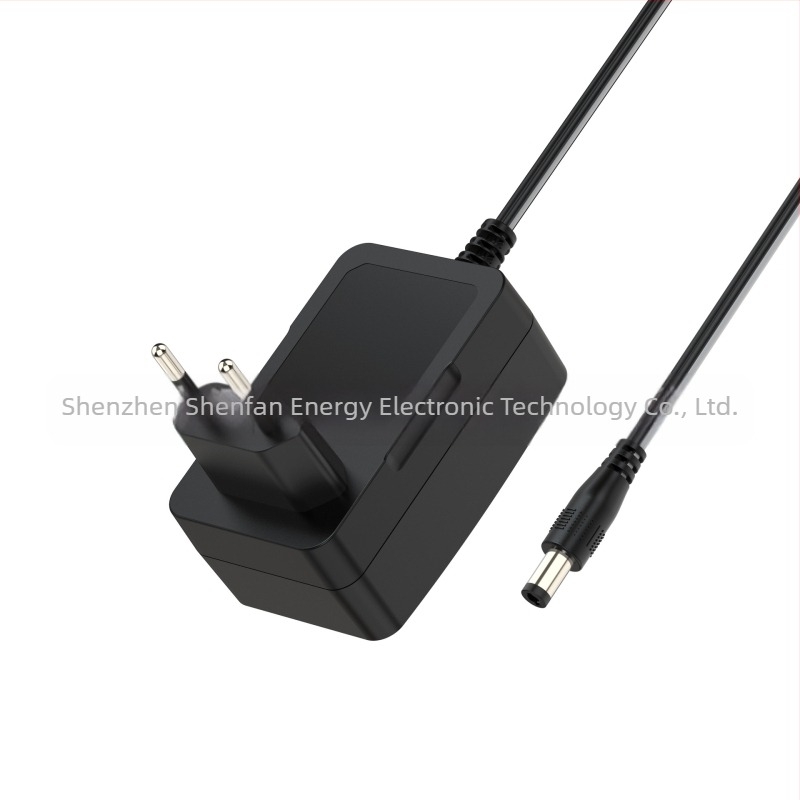 SFN024-CH Încărcător baterie pentru cărucior, intrare AC100-240V, ieșire DC12V, CE certificat