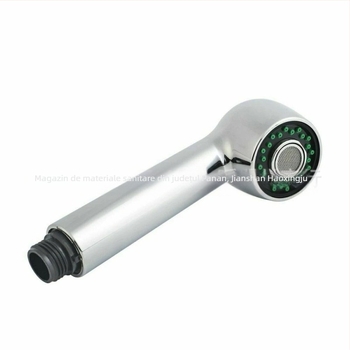 Robinet de bucătărie cu duză retractabilă, corp din plastic, design cu articulație simplă (Plastic; Retractabil; Articulație simplă)