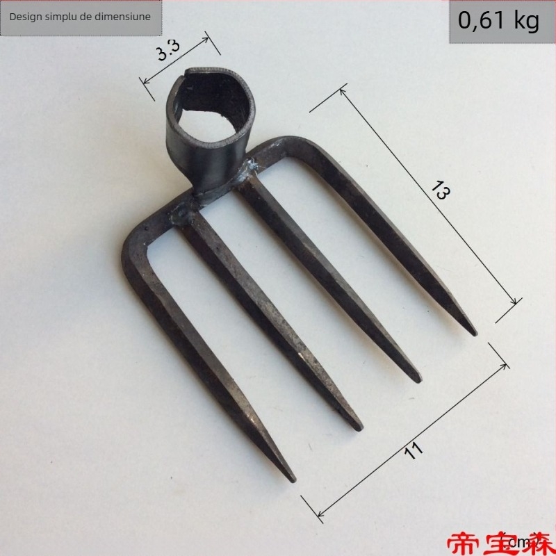 Cap de greblă forjat manual cu patru dinți, din fier, pentru grădină și fermă