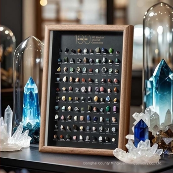 Pandantiv din cristal, mineral natural, origine naturală, claritate VVS, formă după forma naturală, prelucrare și personalizare disponibile