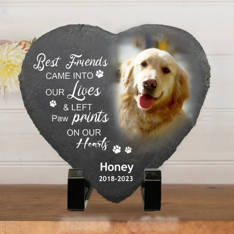 Suvenir din piatră în formă de inimă, cu imprimare personalizabilă, pentru comemorarea zilei de naștere a animalului de companie
