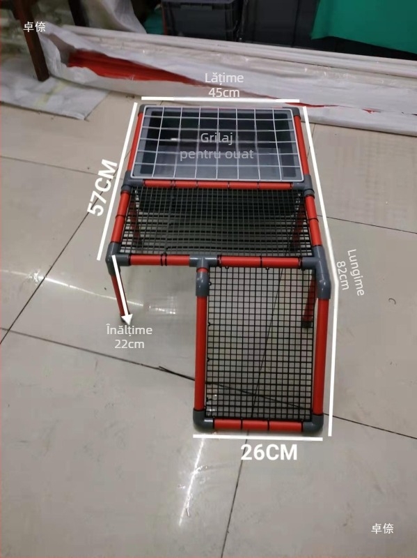 Platformă cu plasă pentru bazinul de depunere a ouălor la țestoase, cu adăpost arc pentru reproducere