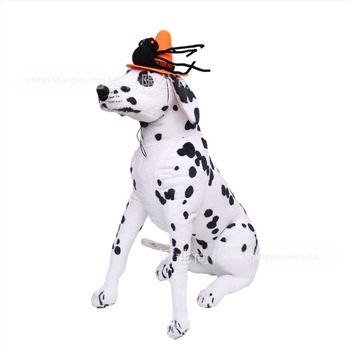 Șapcă pentru câine de Halloween cu model păianjen – felt, țesătură cu laser, stil desenat (Model: Păianjen; Material: Felt; Țesătură: Laser; Stil: Cartoon; Sărbătoare: Halloween)