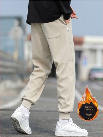 Pantaloni de trening bărbați cu fleece pentru căldură de iarnă, croială lejeră, talie medie, stil Hong Kong wind, amestec de fibre sintetice
