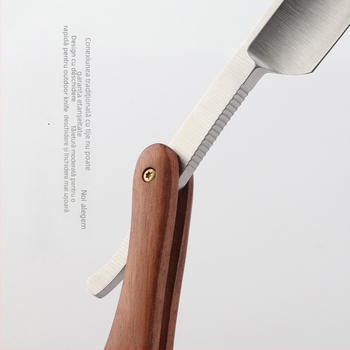 Rasor manual pliabil pentru bărbierit și îngrijire, cu o lamă