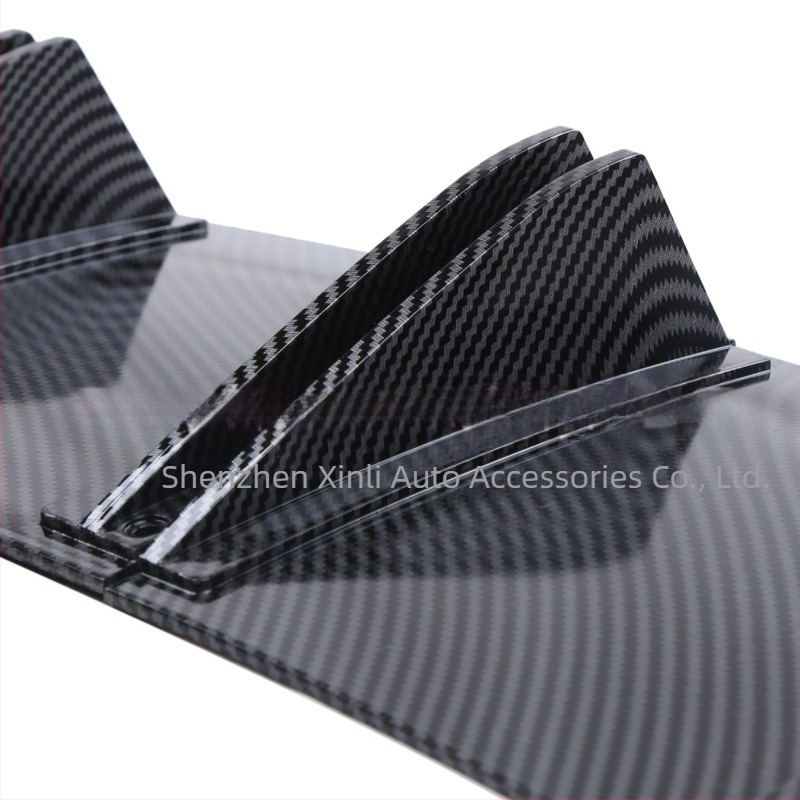 Spoiler pentru bara din spate, design triunghiular, universal, material PP, model 6091, greutate 678 g