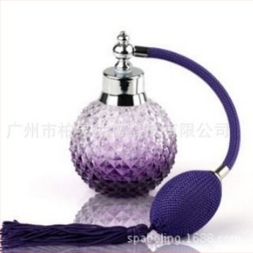 Sticlă pentru parfum din sticlă, model A-815, turnare prin injecție, tratament de suprafață: pulverizare, prelucrare și personalizare: Da, marcă Saint Paul Yalan