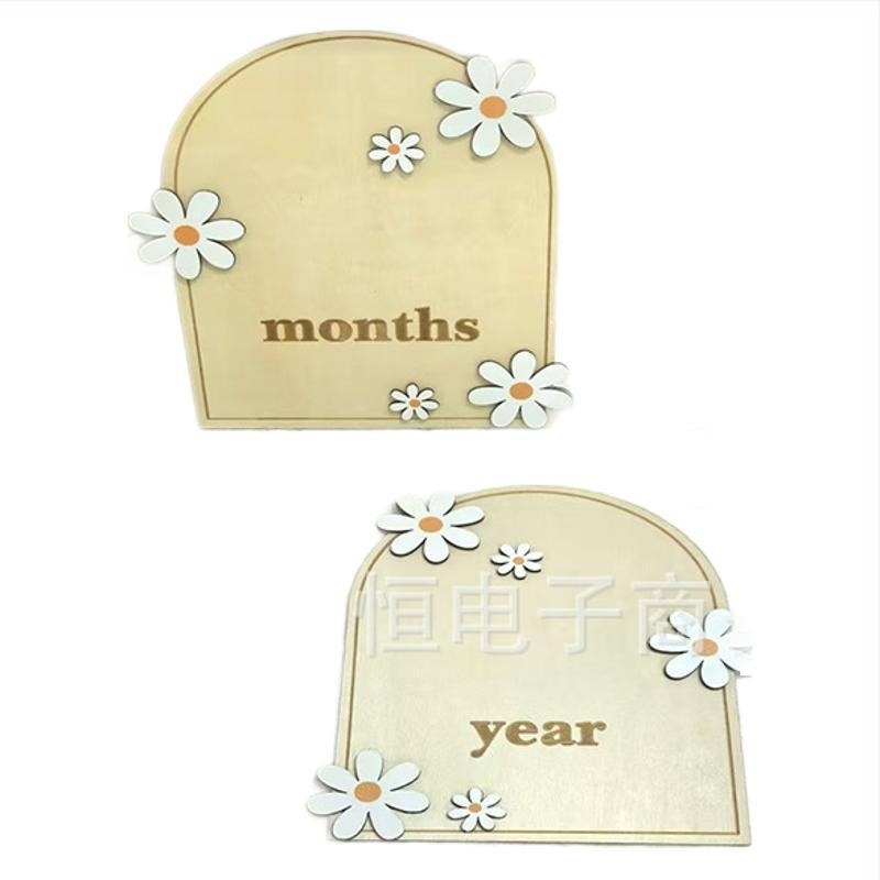 Suvenir din lemn pentru nașterea copilului – milestone pe an și lună, card DIY pentru lună