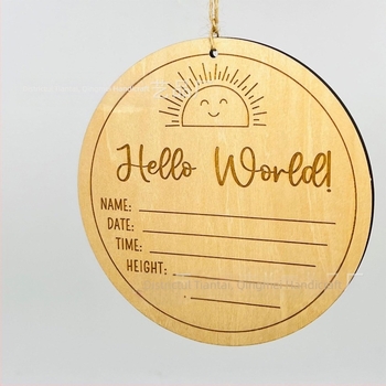 Carte de bornă din lemn pentru bebeluși, gravată, cu două fețe – anunțarea nașterii