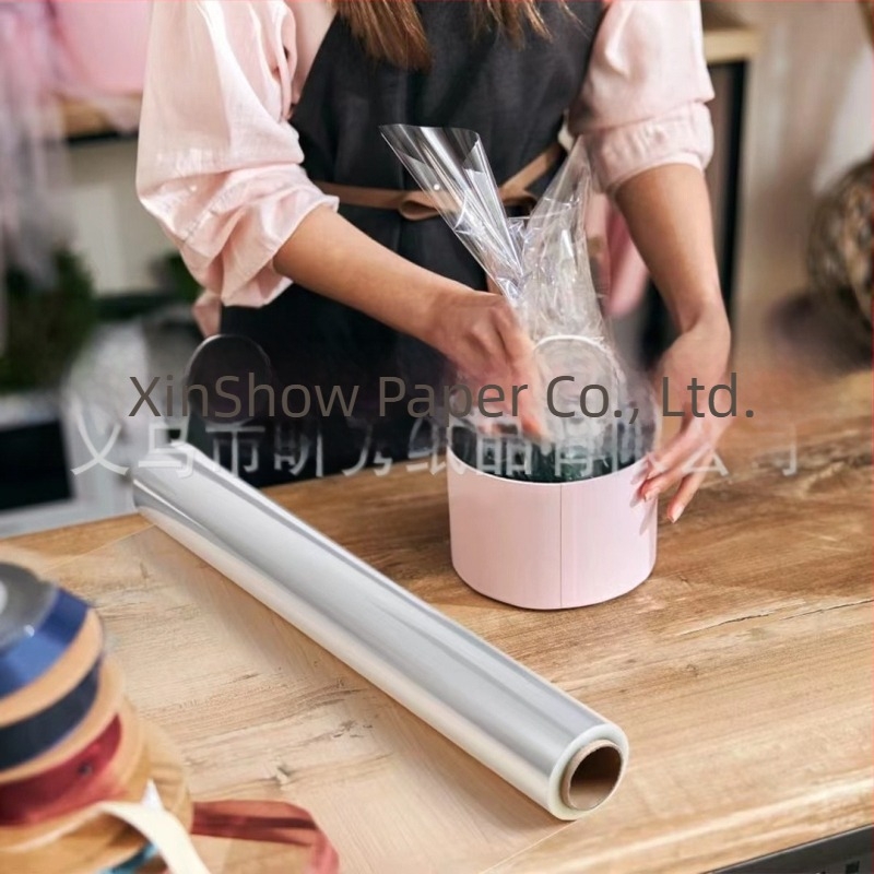 Film transparent din celofan pentru ambalarea cadourilor și lucrări manuale de la xinshow; procesare personalizabilă, potrivit pentru flori, ambalarea fructelor și hârtie lucrată manual.