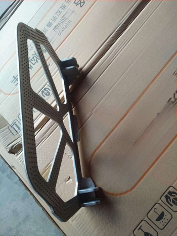 Bază pentru cărucior de bagaje din aliaj de aluminiu – Portabilă, Manevrabilă, Personalizabilă