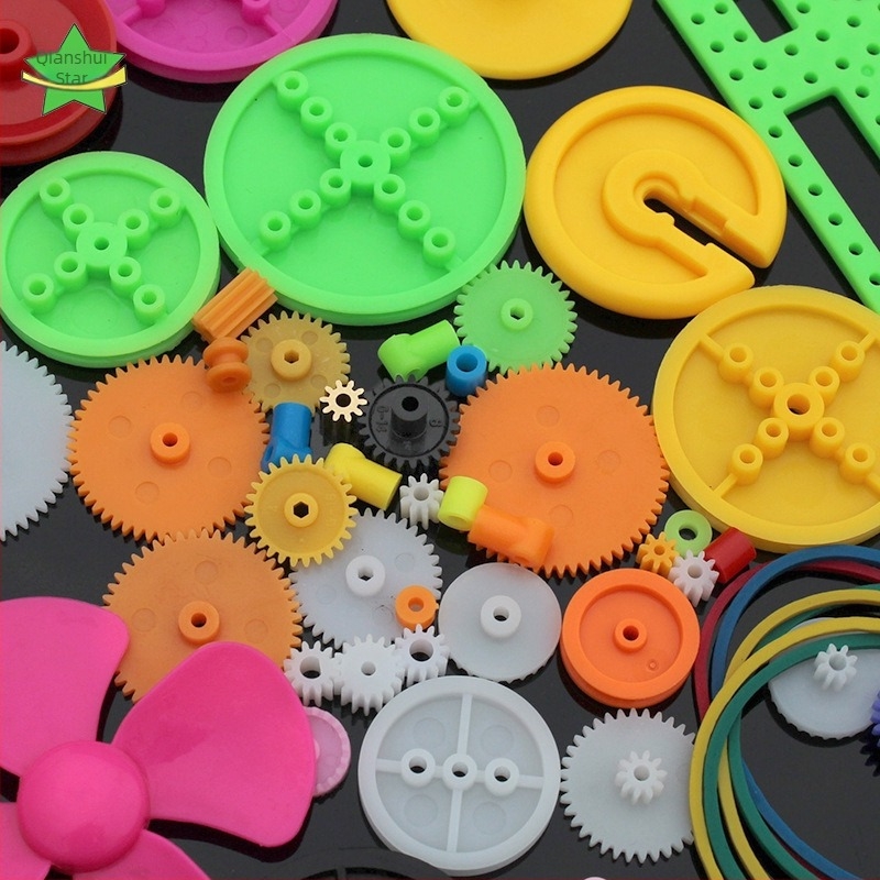 Set de angrenaje din plastic pentru jucării — Thousand Mercury; set de 55 de piese de angrenaj; ambalare în pungă; accesorii pentru modele DIY