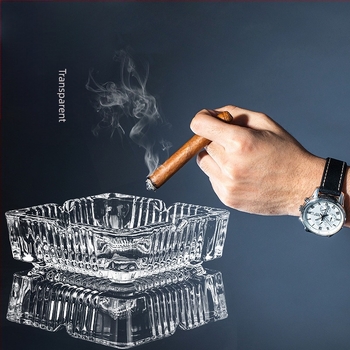 Scrumieră din sticlă pătrată cu imprimare a logo-ului, decor personalizabil (Material: Sticlă; Imprimare logo: Posibilă; Personalizare: Disponibilă; Stil: Chinezesc, Elegant, Simplu)