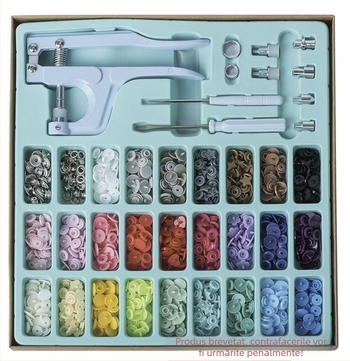 Kit de capse snap pentru haine de bebeluți — material: rășină; construcție: capse snap; aplicație: îmbrăcăminte pentru bebeluți