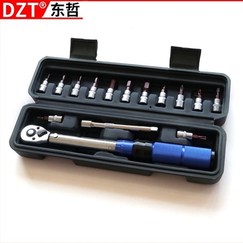 Cheie dinamometrică, set de 15 piese, rațchet cu 72 dinți, reglabilă, cuplu 2–24 N·m, calitate industrială