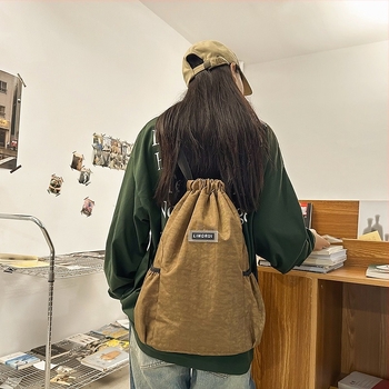 Rucsac din nylon, capacitate 20-35 L, ultra-ușor și respirabil, compartimente uscate și ude, compatibil cu laptop de 11 inch, curea de umăr curbată