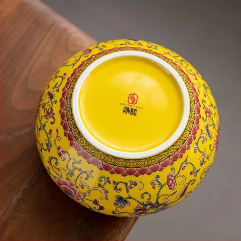 Recipient de ceai ceramic cu finisaj emailat, stil retro, model Ruyi cu lotus, greutate 0,65 kg